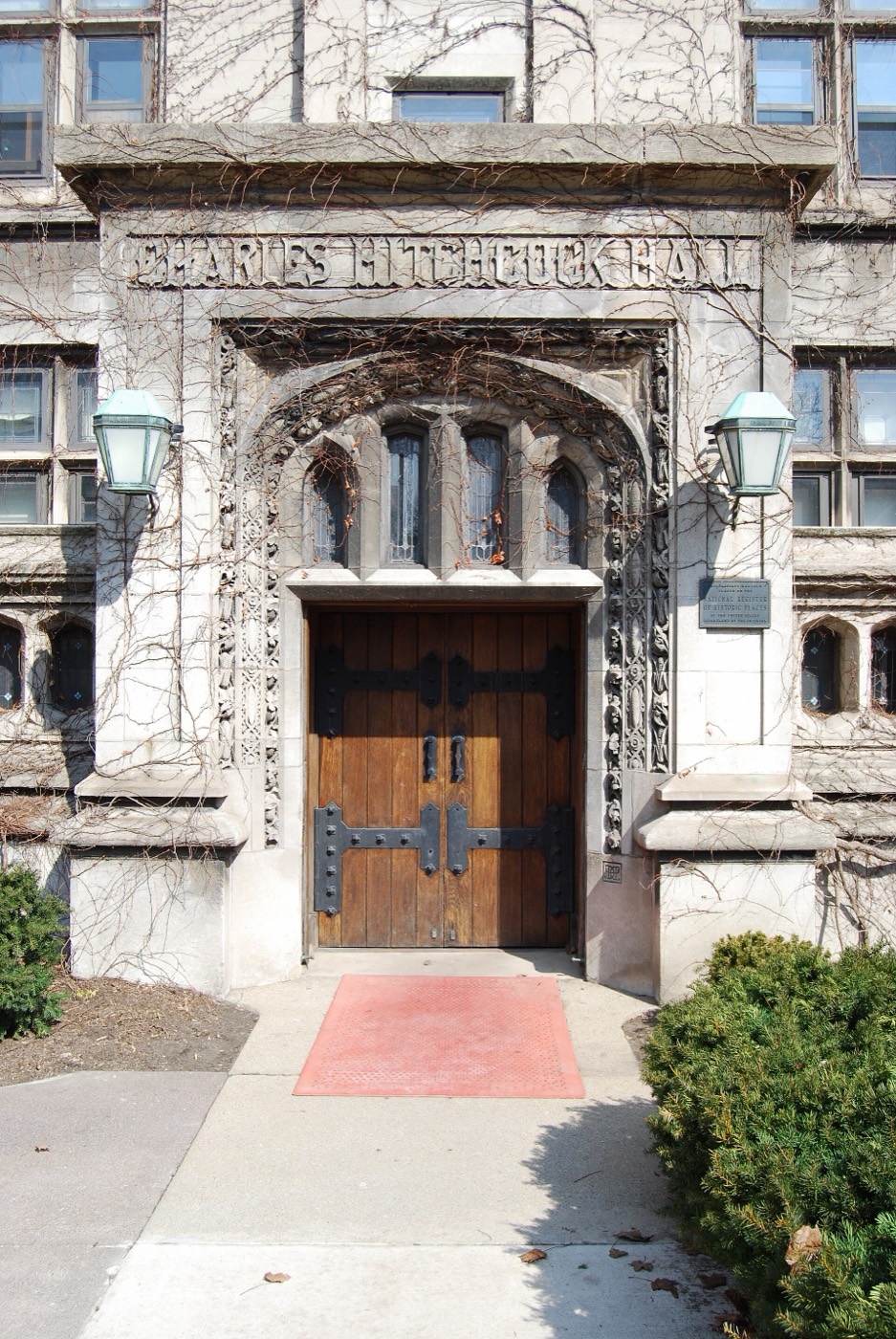 Charles Hitchcock Hall, half of Snell-Hitchcock, on the main quad at the University of Chicago.